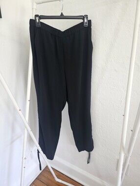 CeCe Black Cropped Drawstring Hem Jogger Pants